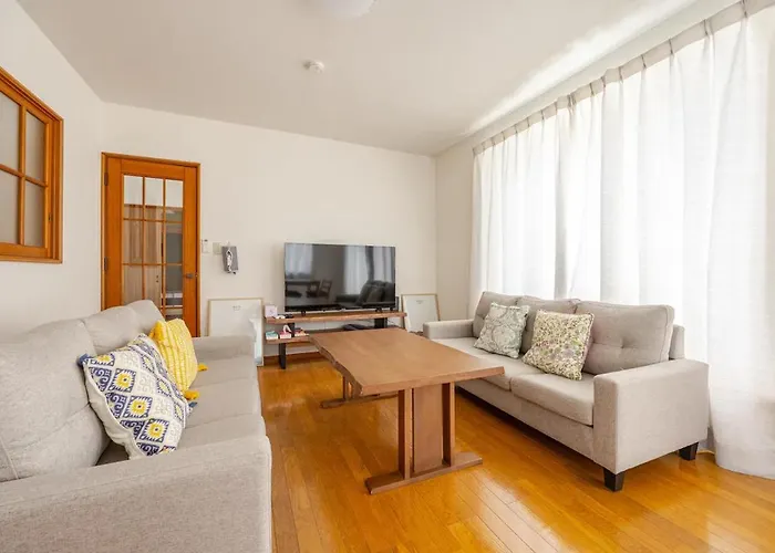 Stayinn Itoshima - 6-Bedroom Vacation Rental